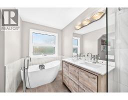 723 Diamond Court Se, Calgary, AB T2J7E2 Photo 27