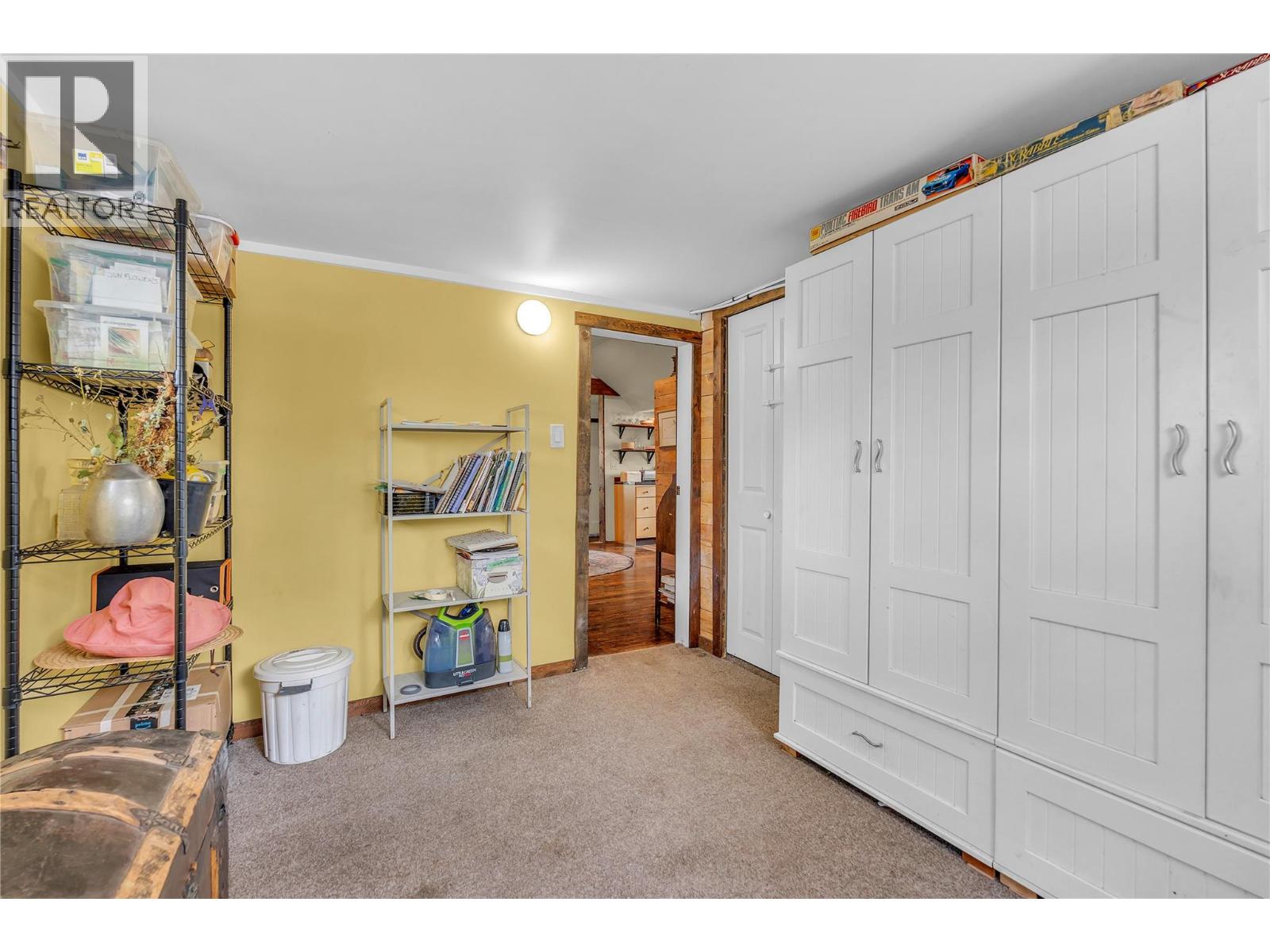 422 HUEY Road - 80