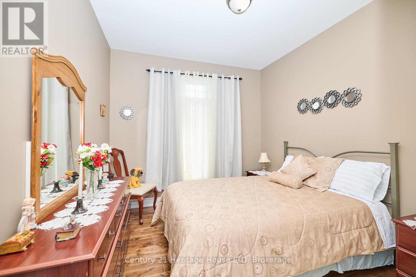 3290 EVADERE AVENUE - Image 21