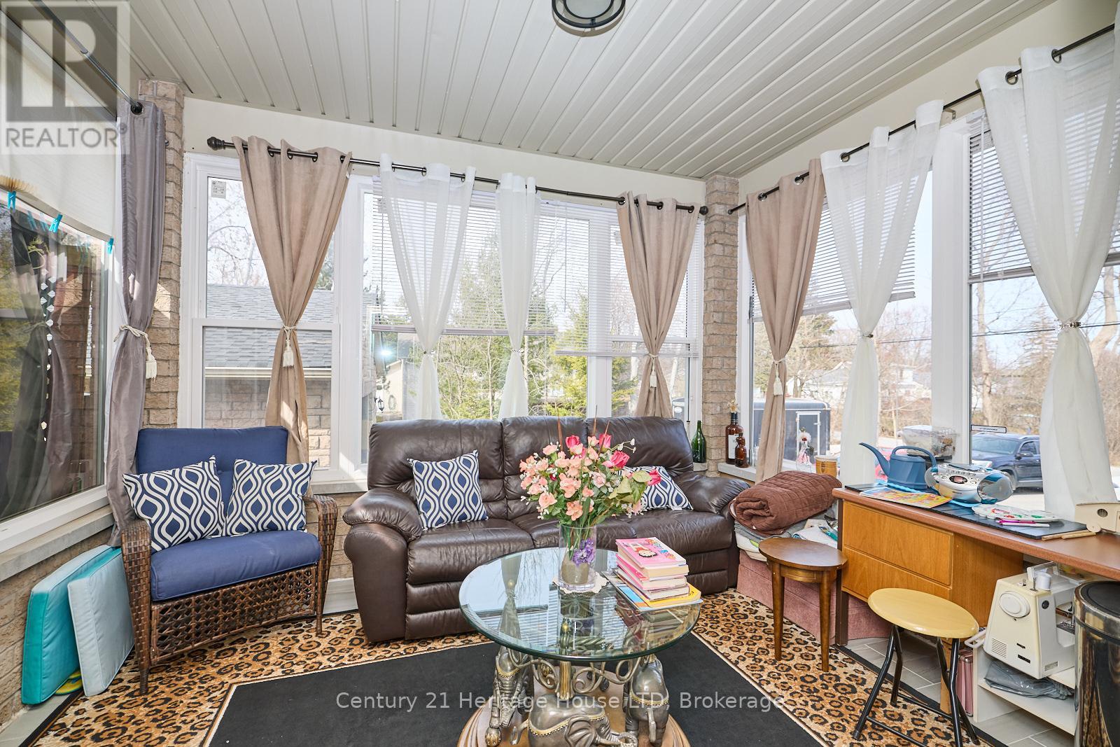 3290 EVADERE AVENUE - Image 31