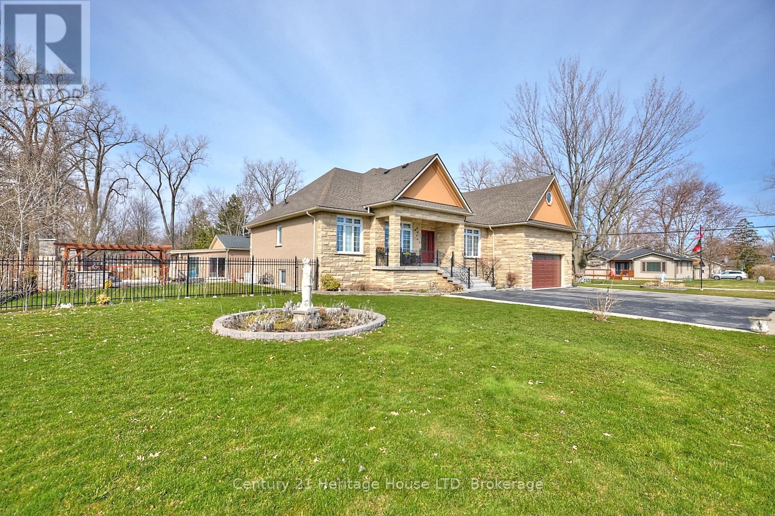 3290 EVADERE AVENUE - 39