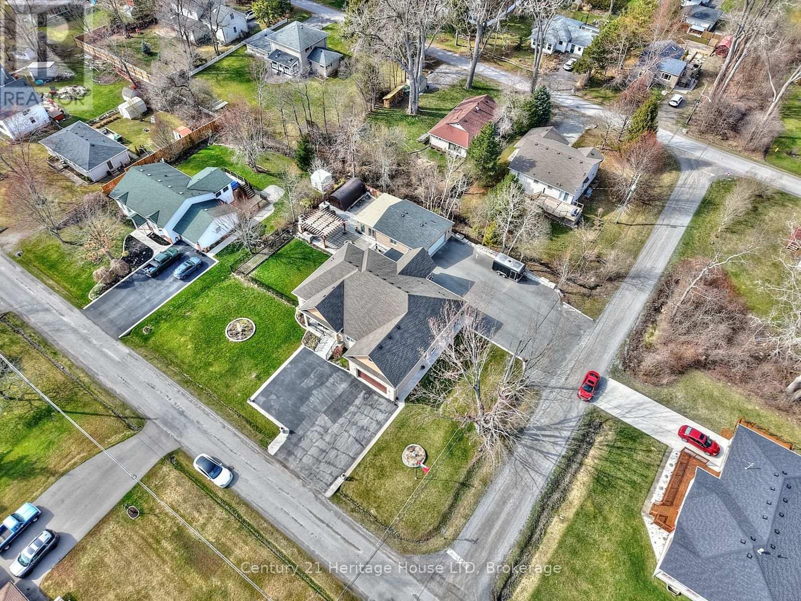 3290 EVADERE AVENUE - 47