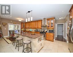 Eating area - 3290 Evadere Avenue, Fort Erie, ON L0S1N0 Photo 9