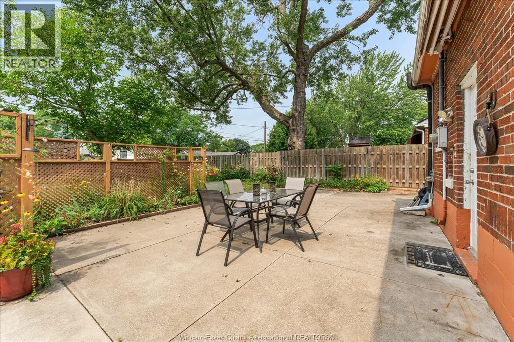 3163 Curry AVENUE - Image 28