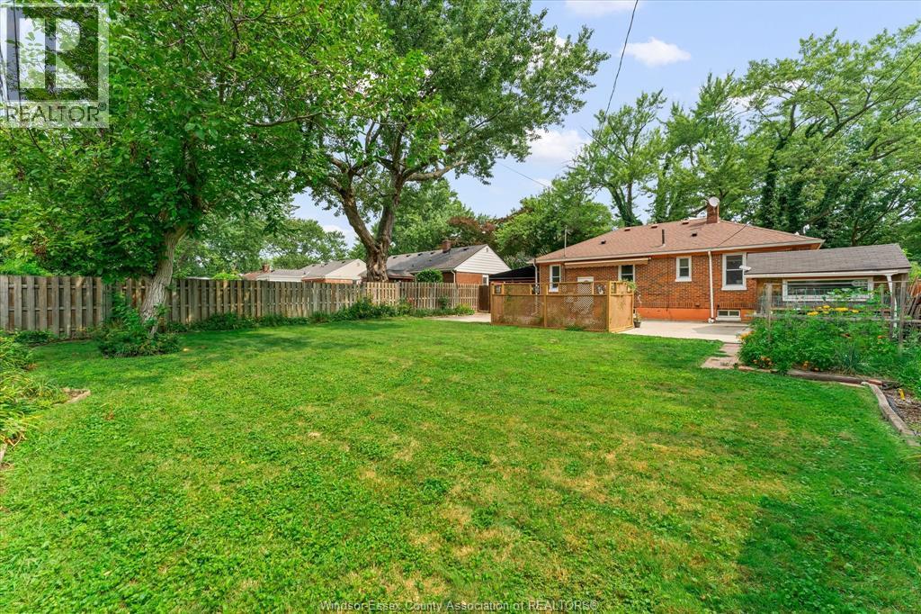 3163 Curry AVENUE - 30
