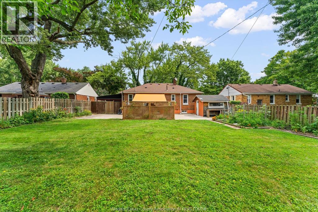 3163 Curry AVENUE - 33