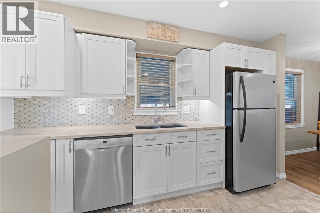 3163 Curry AVENUE - 8