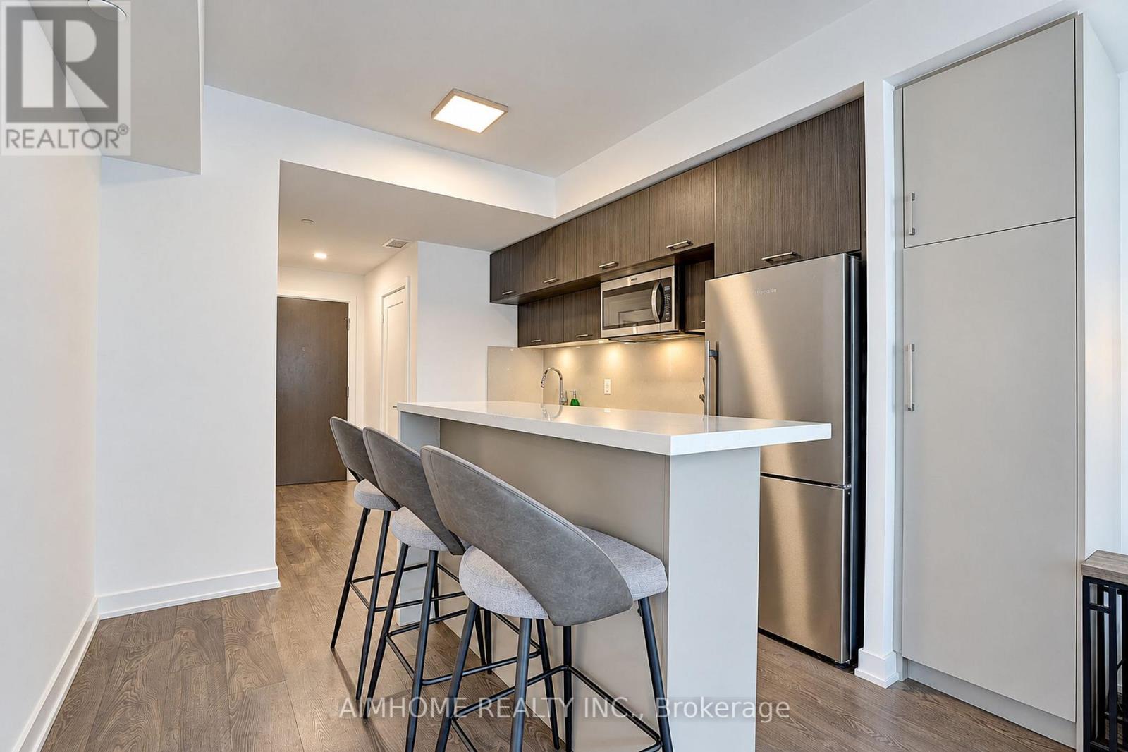 #310 50 MCCAUL STREET - Image 16