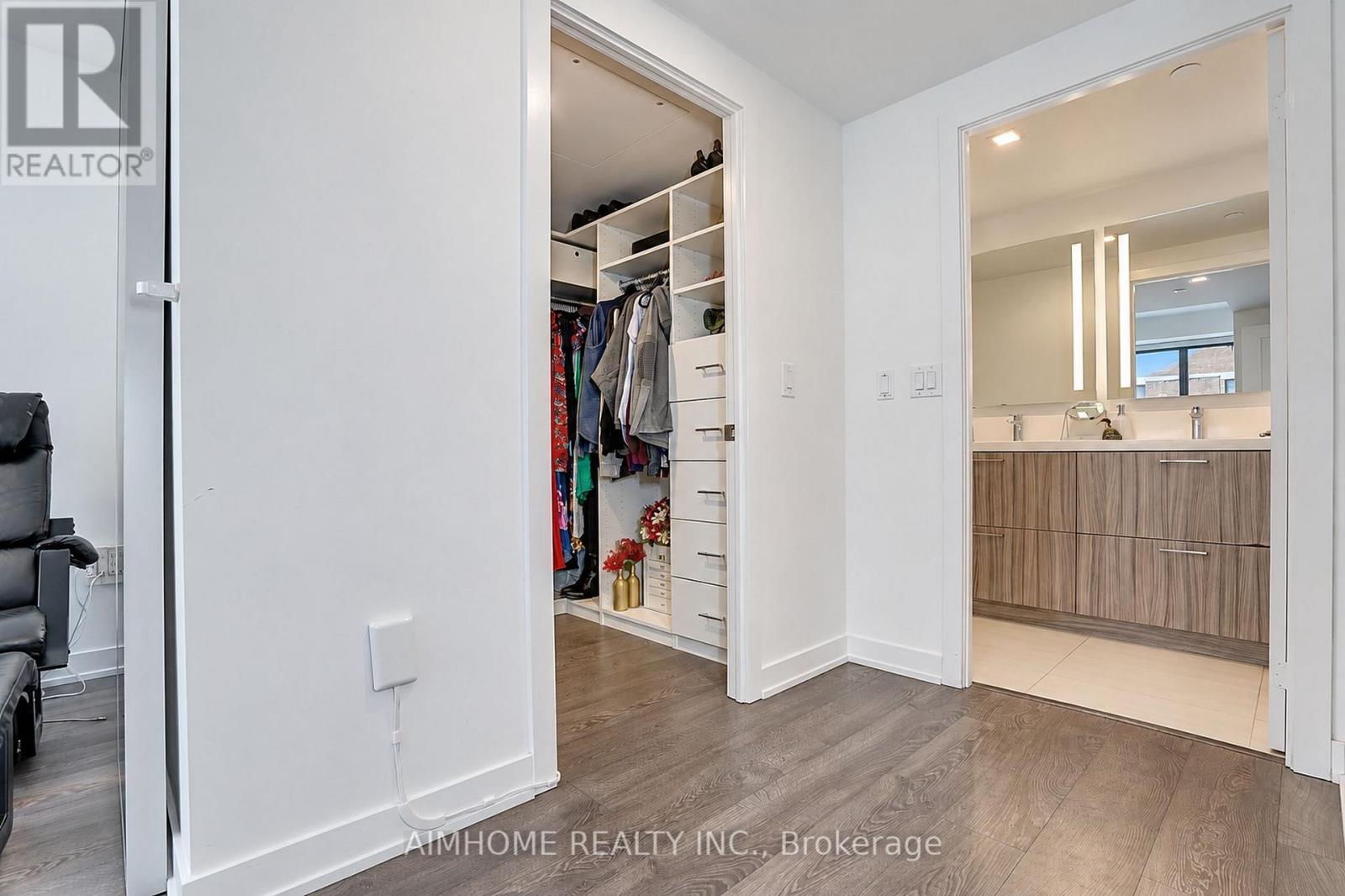 #310 50 MCCAUL STREET - Image 30