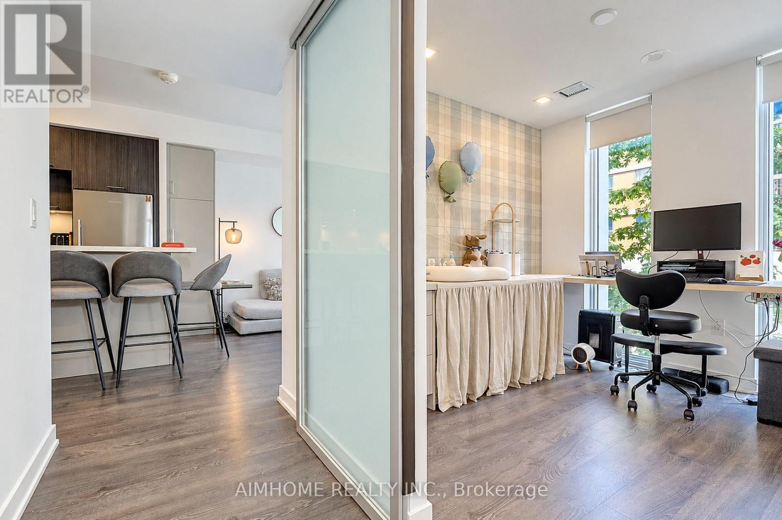 #310 50 MCCAUL STREET - Image 34