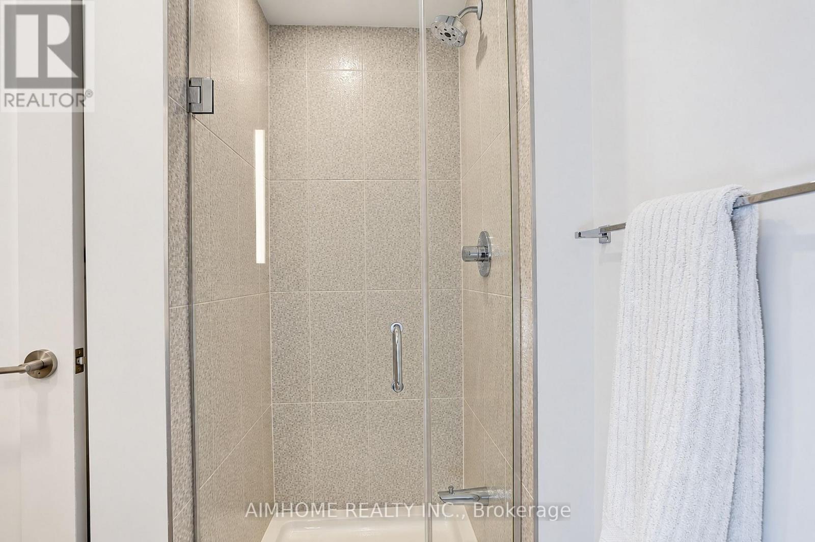 #310 50 MCCAUL STREET - Image 41