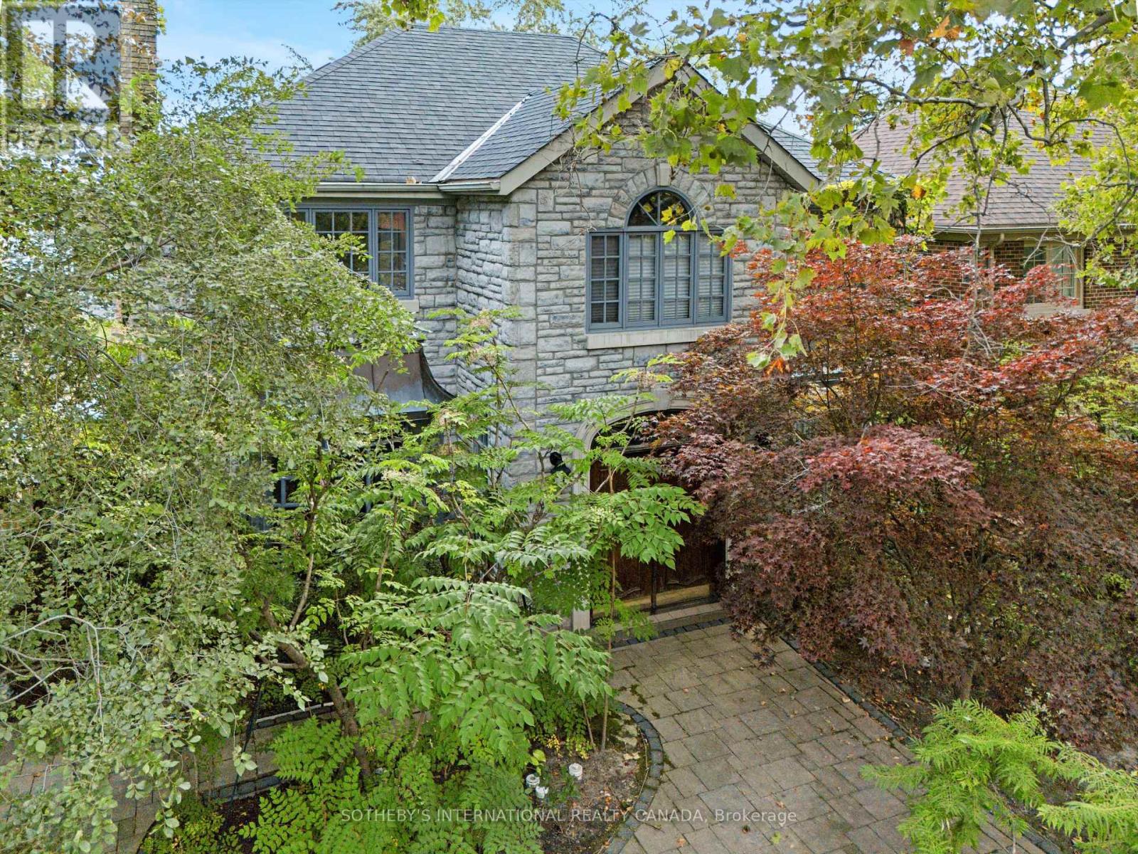 17 WEMBLEY ROAD - Image 21