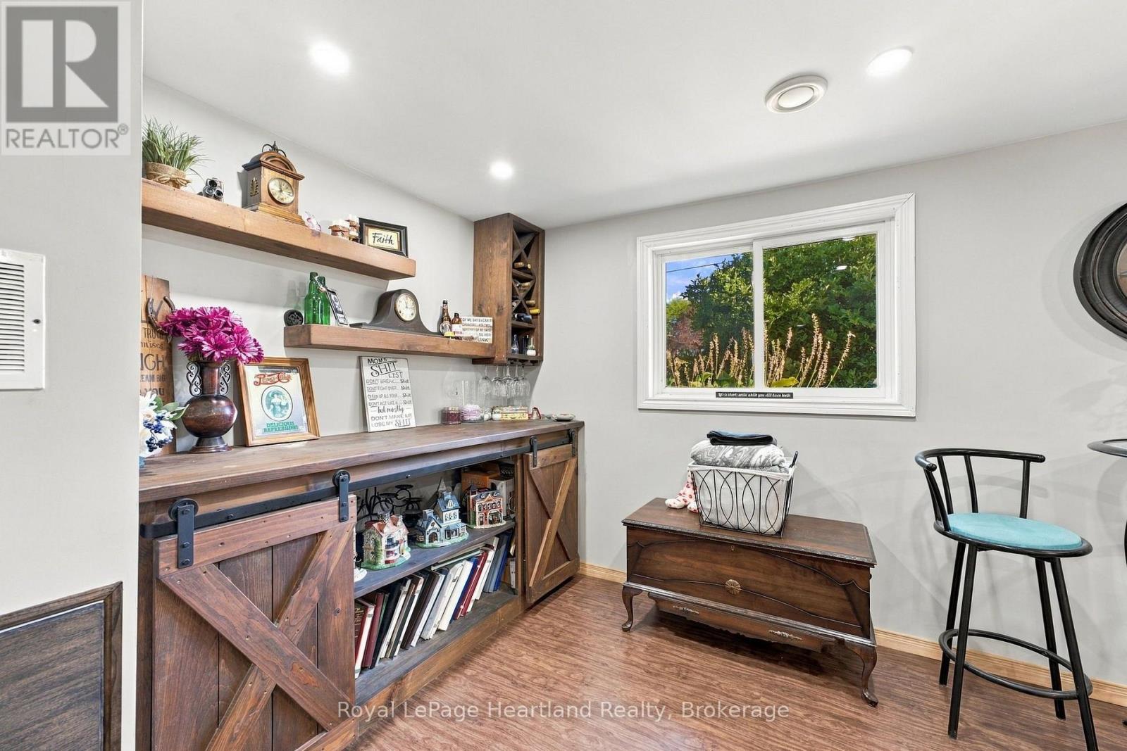 17 MCCREA STREET - 25