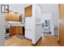 471 Blathwayte Lane, Burlington, ON L7S1Y4 Photo 9