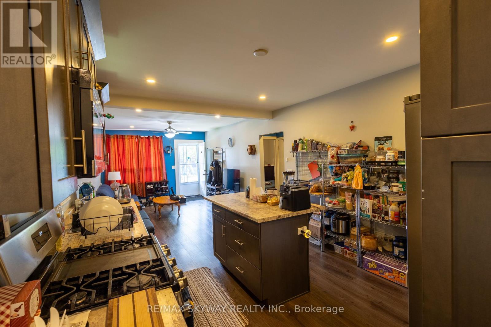 1160 Elm Avenue, Windsor, ON photo 9