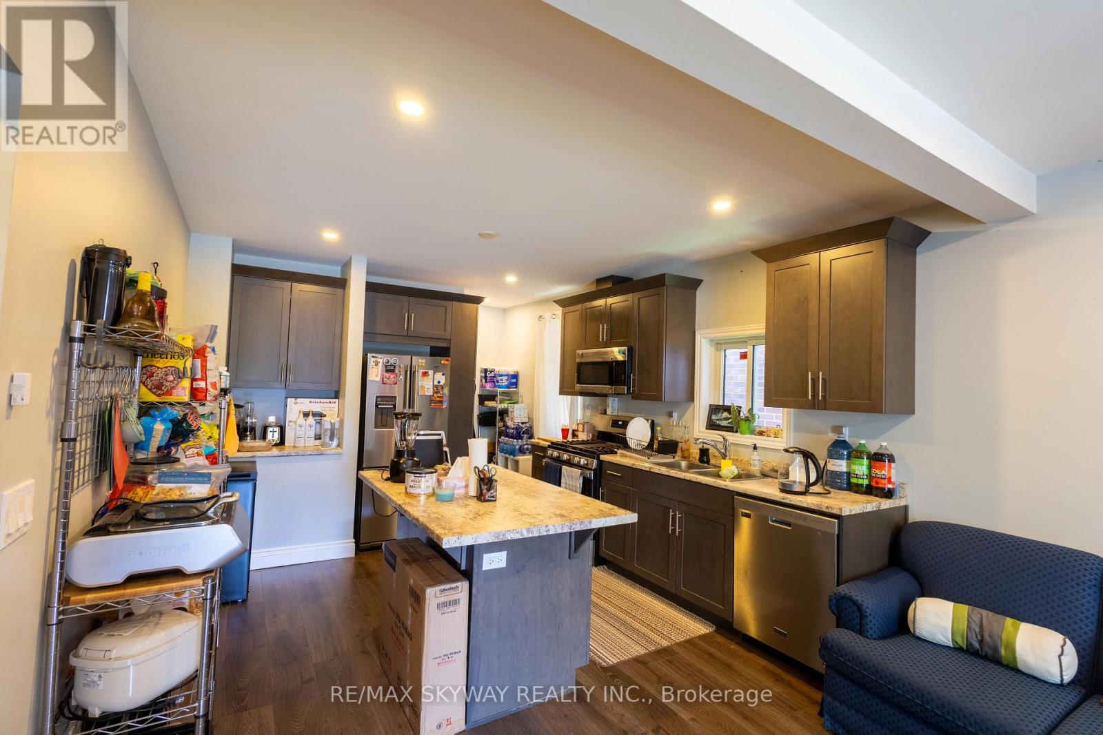 1160 Elm Avenue, Windsor, ON photo 7