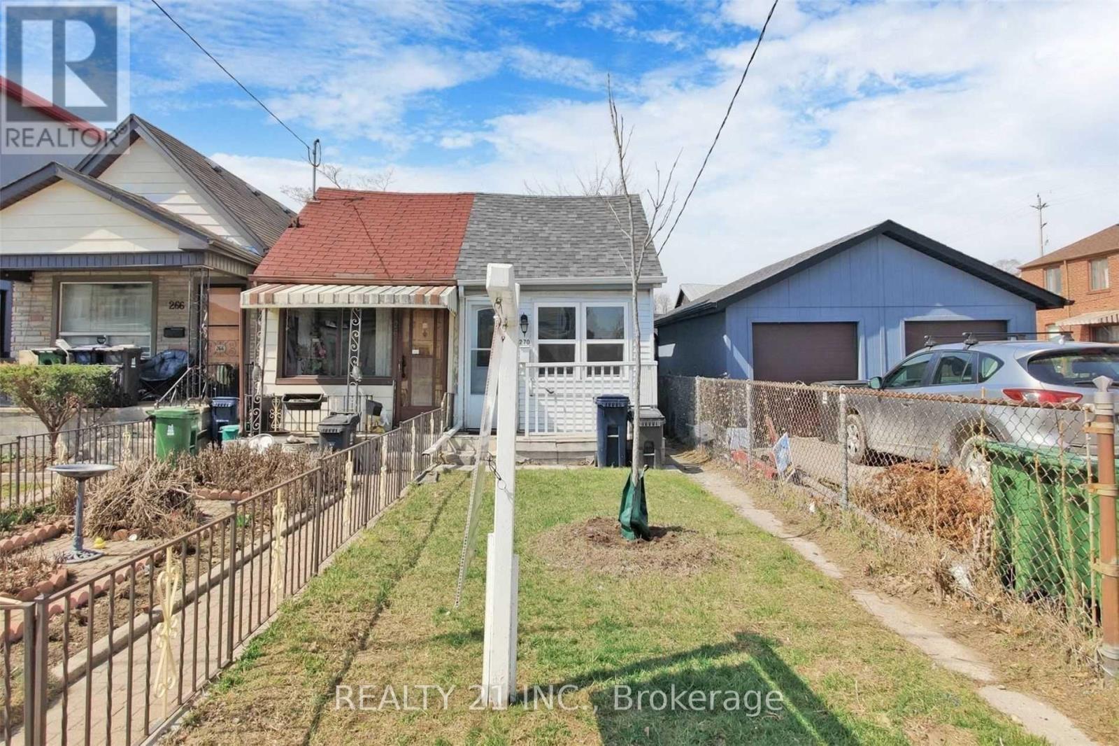 270 LINSMORE CRESCENT, Toronto (Danforth Village-East York)