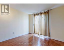 270 Linsmore Crescent, Toronto, ON M4J4L7 Photo 12