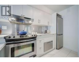 917 - 111 Elizabeth Street, Toronto, ON M5G1P7 Photo 12