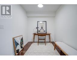 917 - 111 Elizabeth Street, Toronto, ON M5G1P7 Photo 8