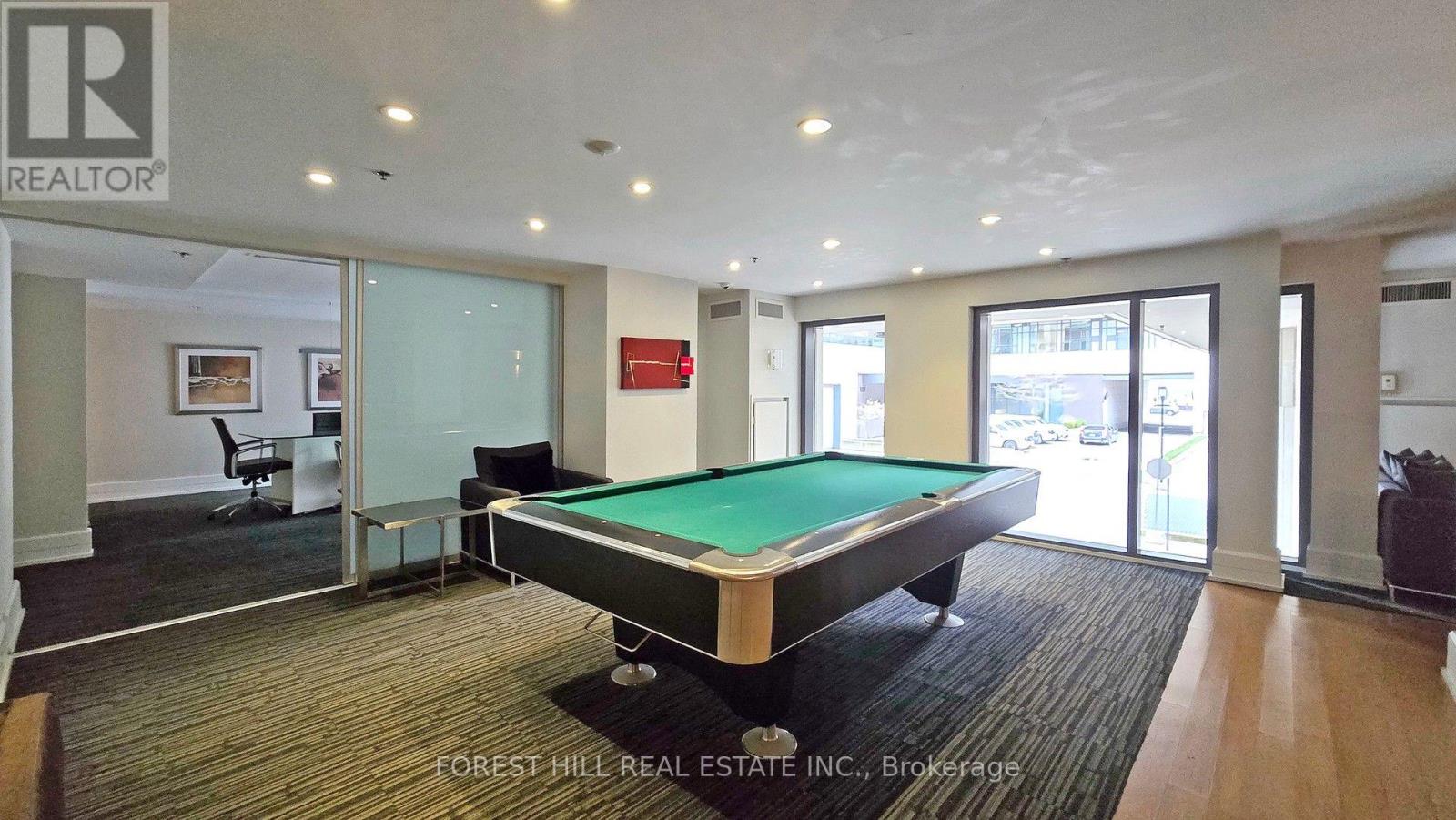 #917 111 ELIZABETH STREET - Image 32