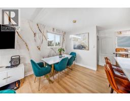 Living room - 703 Millar Road Ne, Calgary, AB T2E5Z6 Photo 12
