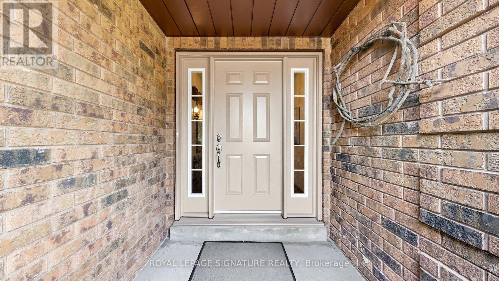 8 ROYAL GARDEN BOULEVARD, Vaughan (East Woodbridge) — photo 3