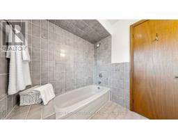 8 Royal Garden Boulevard, Vaughan, ON L4L7C3 Photo 34