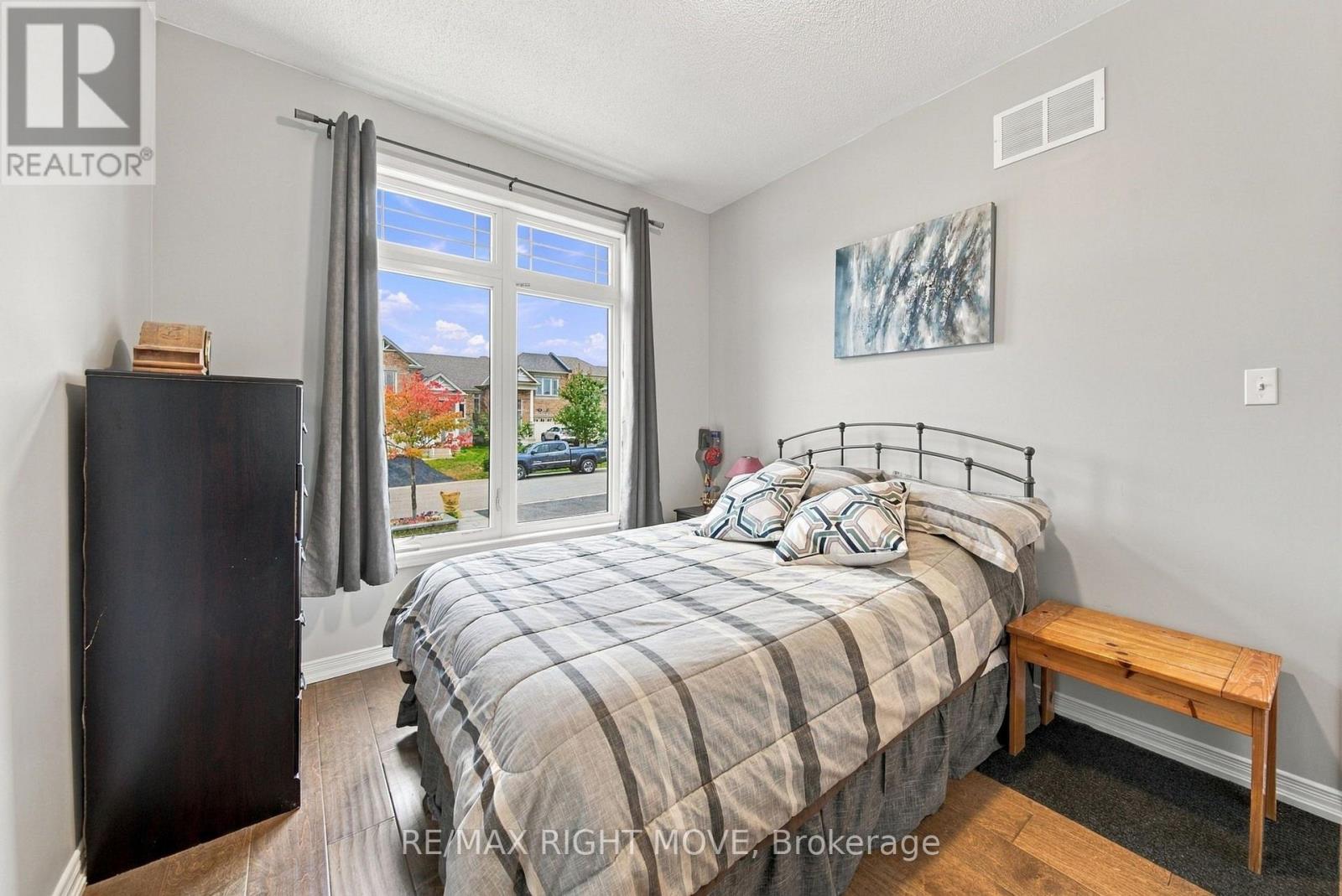 127 ISABELLA DRIVE, Orillia — photo 11