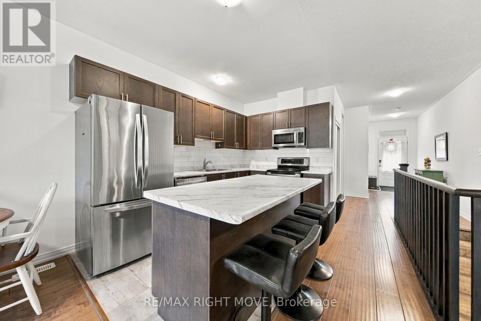 127 ISABELLA DRIVE - 19