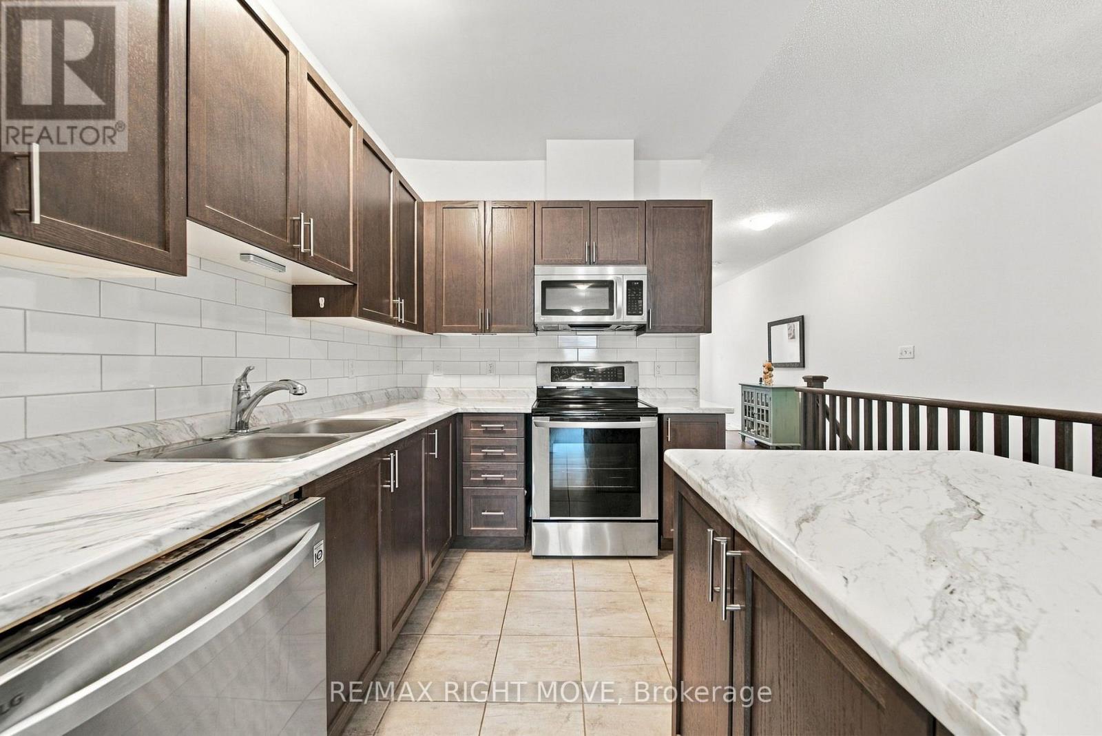 127 ISABELLA DRIVE - 23