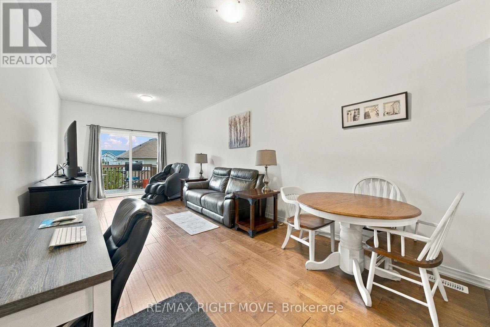 127 ISABELLA DRIVE - 24