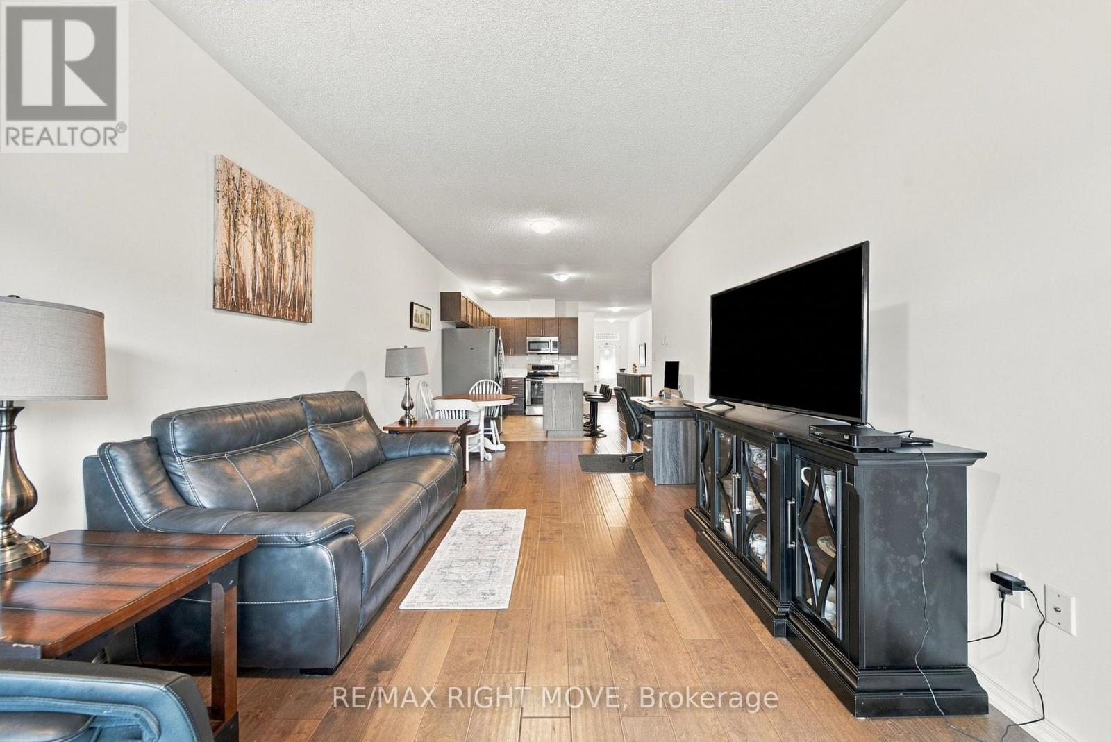 127 ISABELLA DRIVE - 28