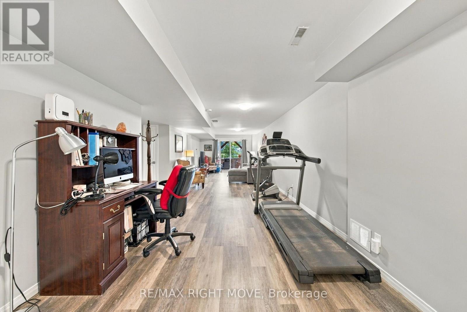 127 ISABELLA DRIVE - 39