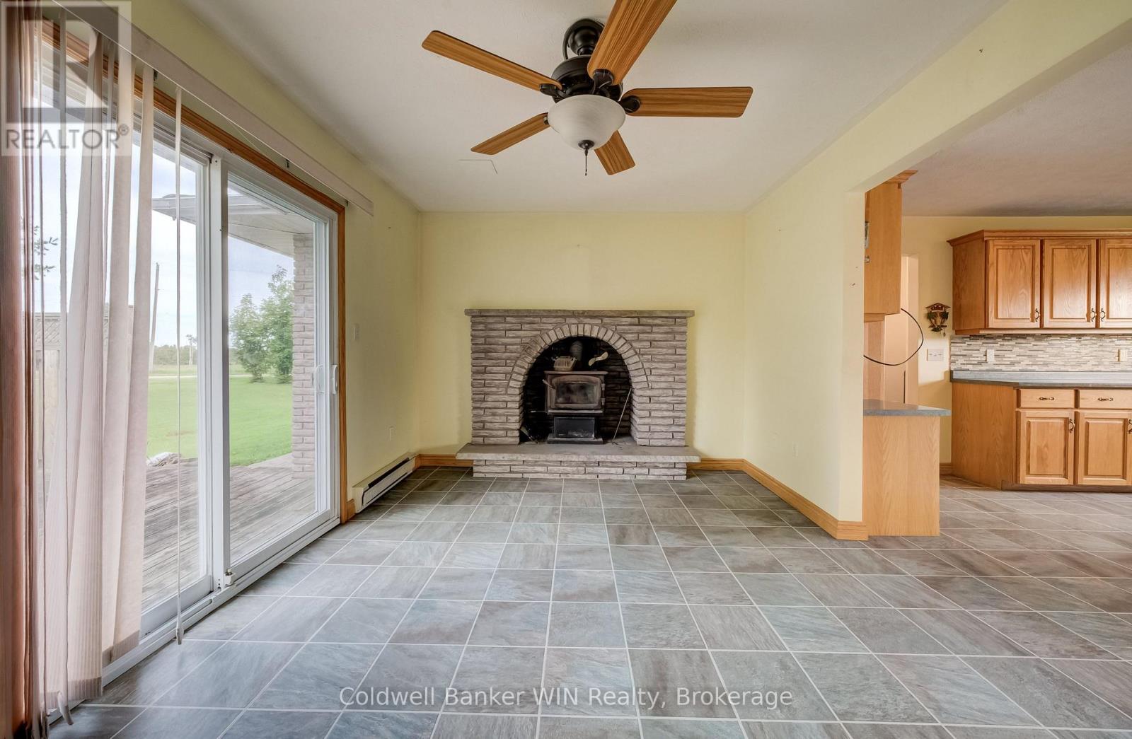 392172 GREY ROAD 109 - 22