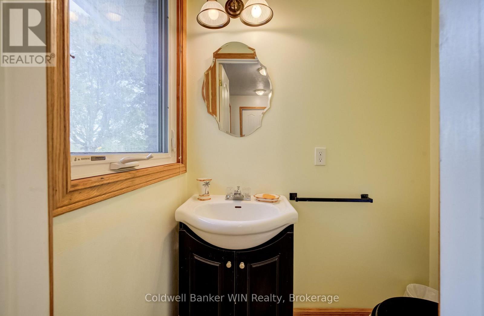 392172 GREY ROAD 109 - Image 24