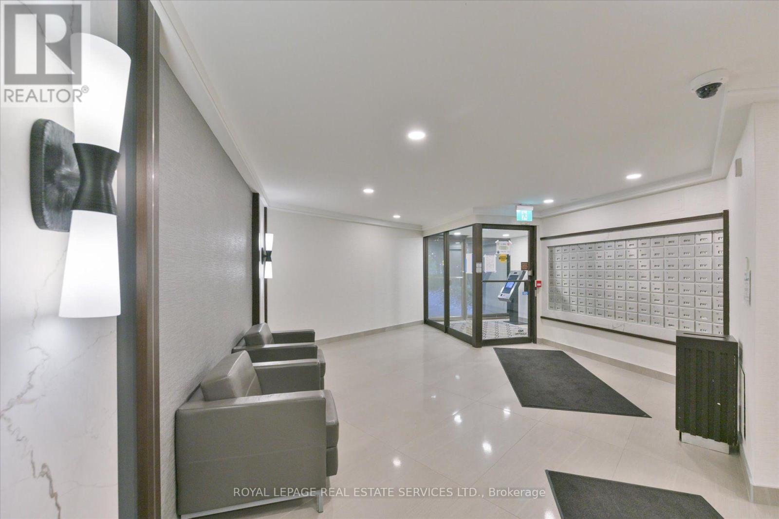 E1 - 284 MILL ROAD, Toronto (Markland Wood) — photo 8