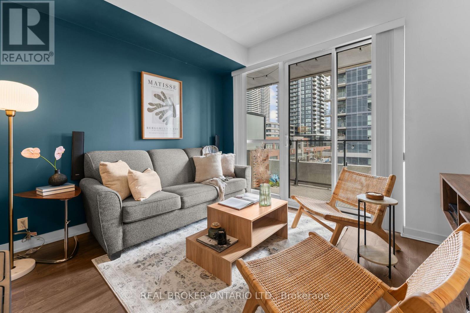 405 - 10 PARK LAWN ROAD, Toronto (Mimico)