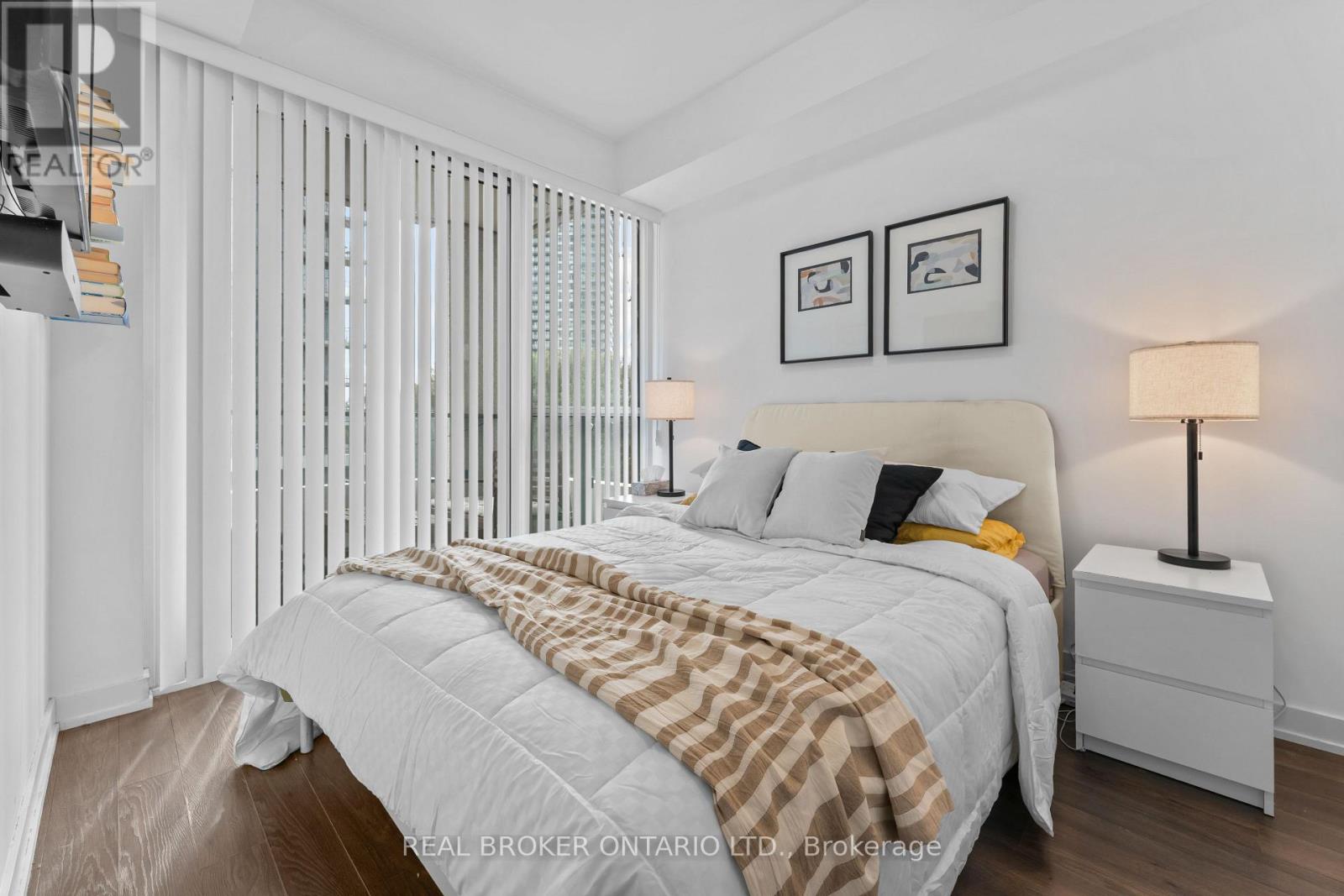 #405 10 PARK LAWN ROAD - 12