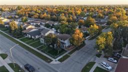 1028 Mcleod Avenue, Winnipeg, MB R2G3G4 Photo 8