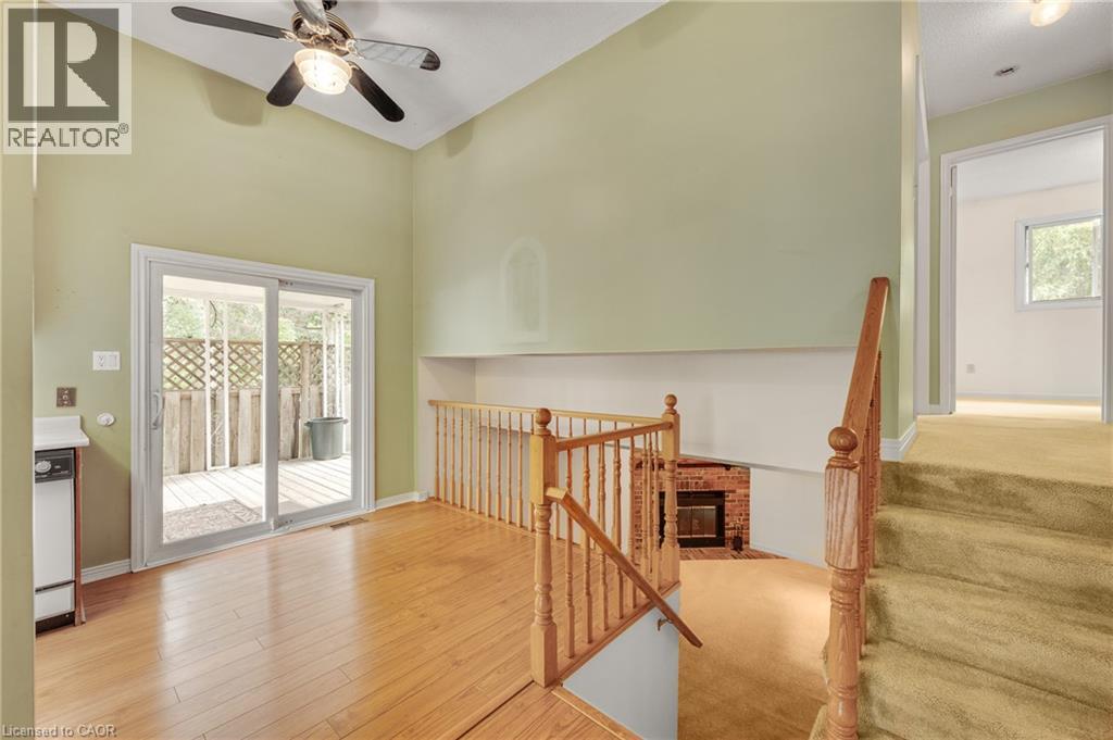 1091 STEPHENSON Drive W, Burlington — photo 11