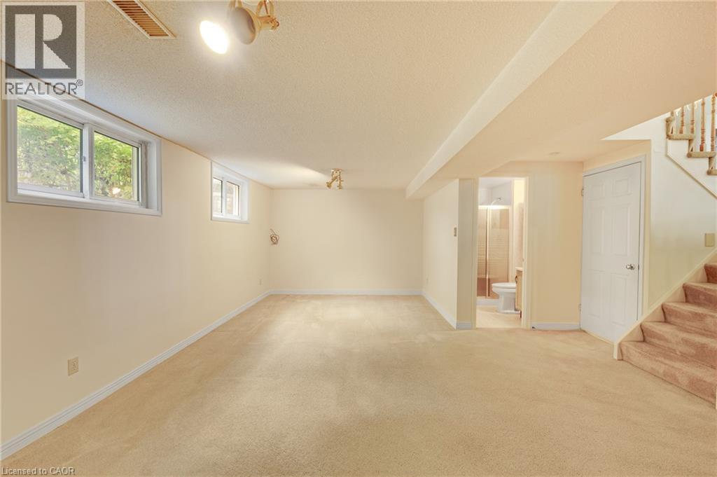 1091 STEPHENSON Drive W - 24