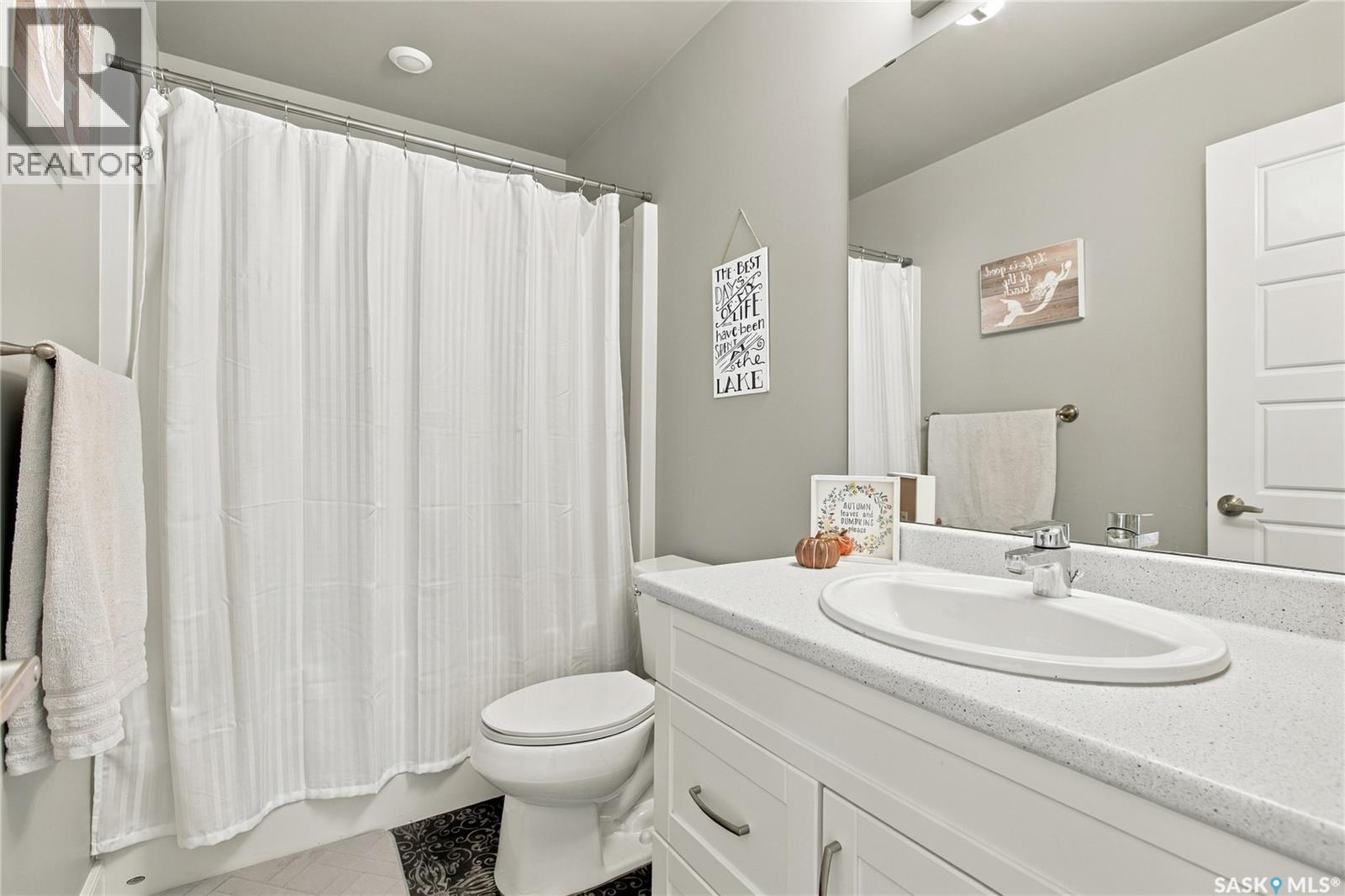 105 Cowan CRESCENT - 22