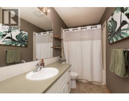 242 Heritage Circle W, Lethbridge, AB T1K7H8 Photo 16