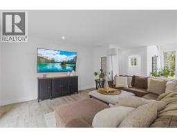 Living room - 2191 Florence Dr, Nanoose Bay, BC V9P9E9 Photo 13