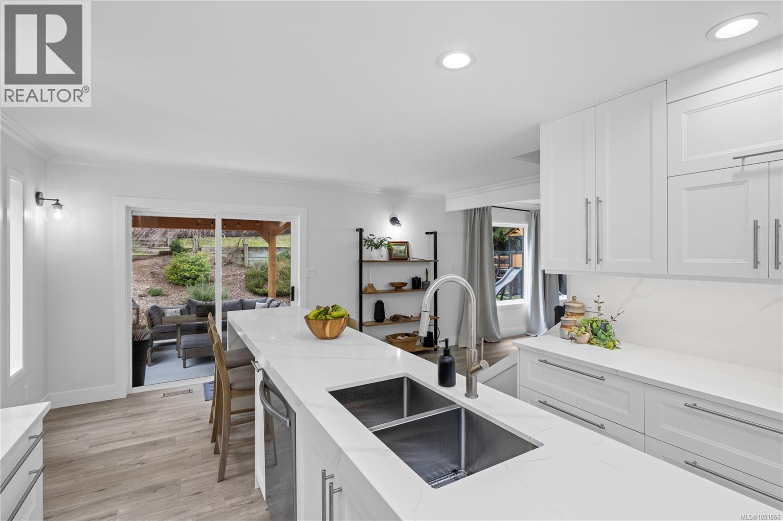 2191 Florence Dr - 3