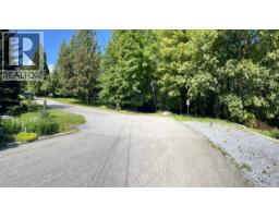 3b Highway Lot# 3, Rossland, BC V0G1Y0 Photo 16