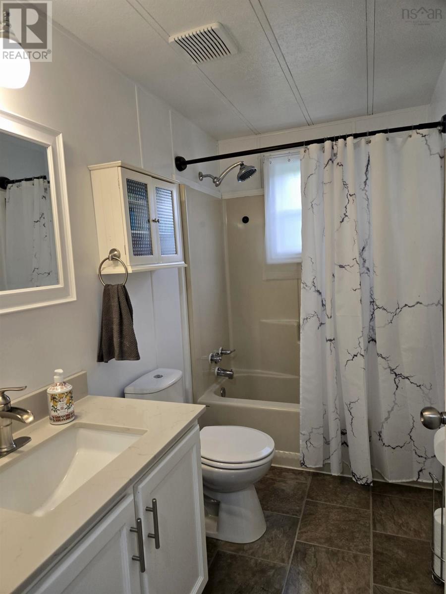 69 De Raymond Street - Image 15