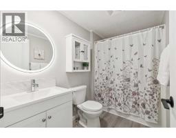 Foyer - 311 Stanley Avenue, Okotoks, AB T1S1M4 Photo 6