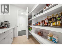 Laundry room - 208 Crestmont Drive Sw, Calgary, AB T3B1G8 Photo 14